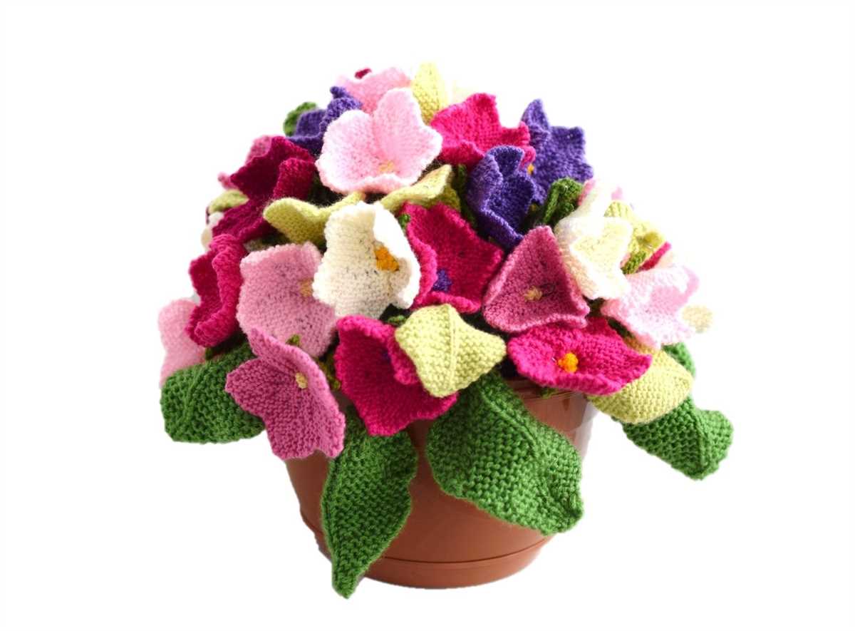 Knitted flower patterns