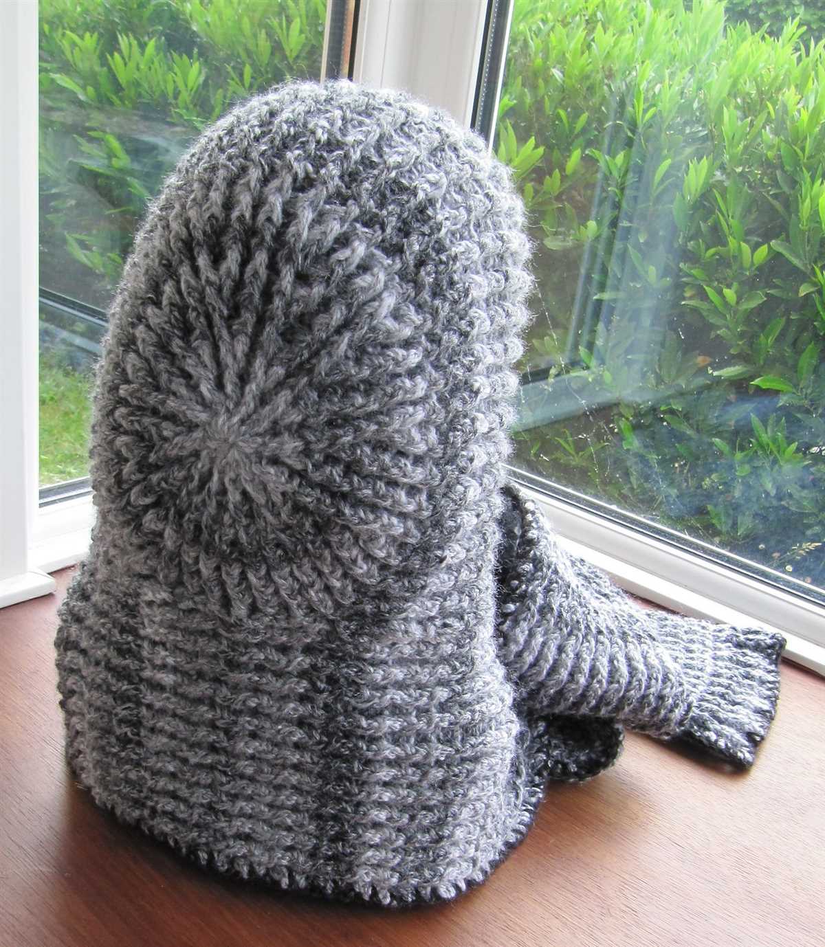 Knitted scoodie pattern free