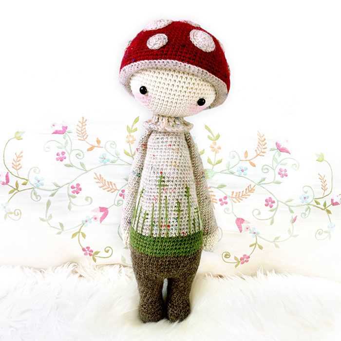 Knitted toadstool pattern