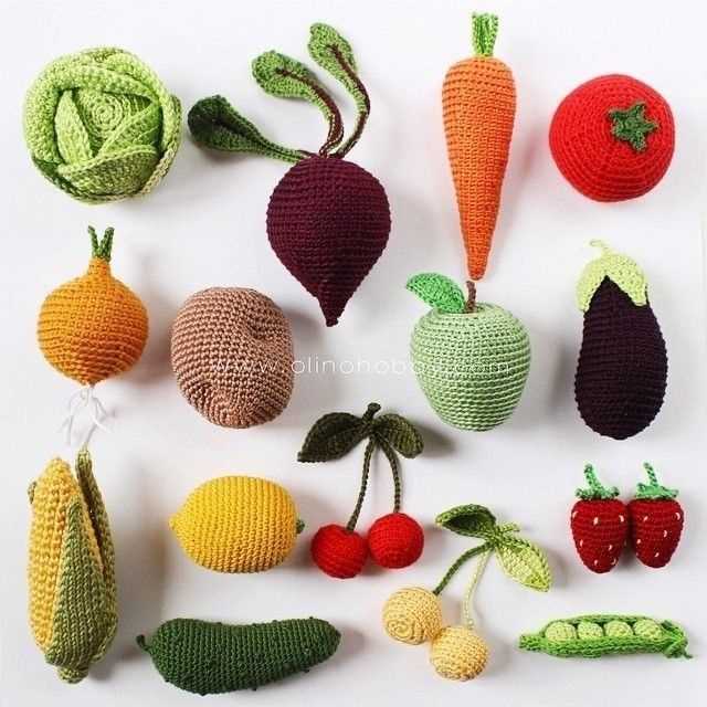 Knitted vegetables pattern free