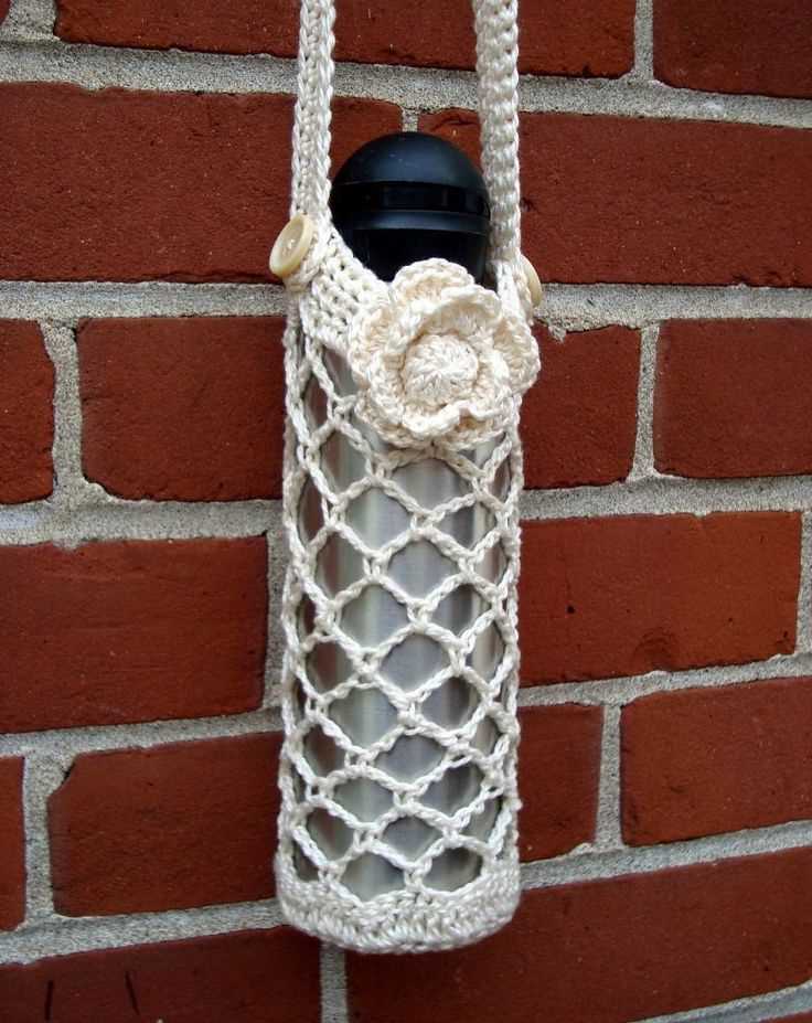 Knitted water bottle carrier pattern