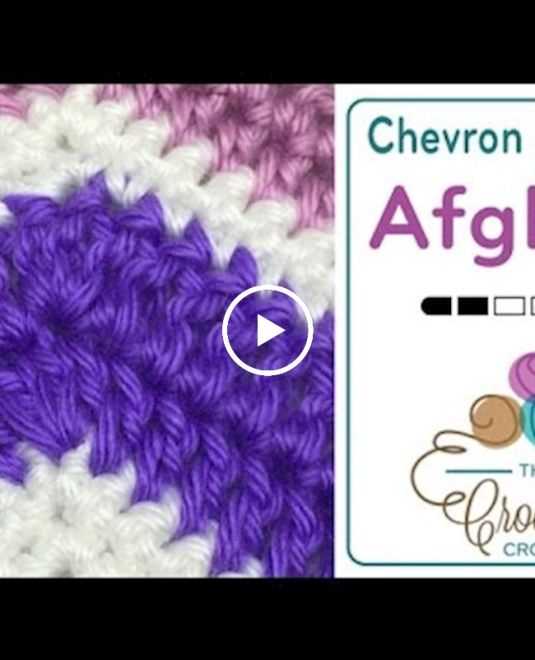 Knitted waves ripple pattern