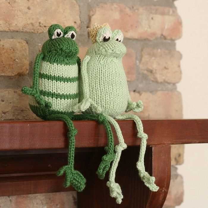 Knitting frog pattern