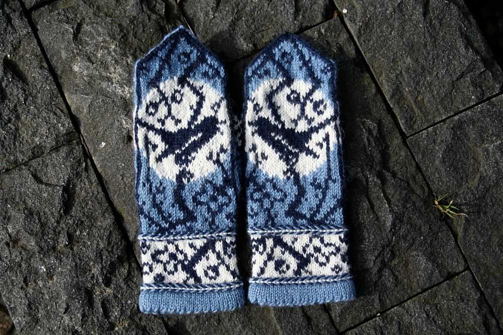Knitting mitten pattern straight needles