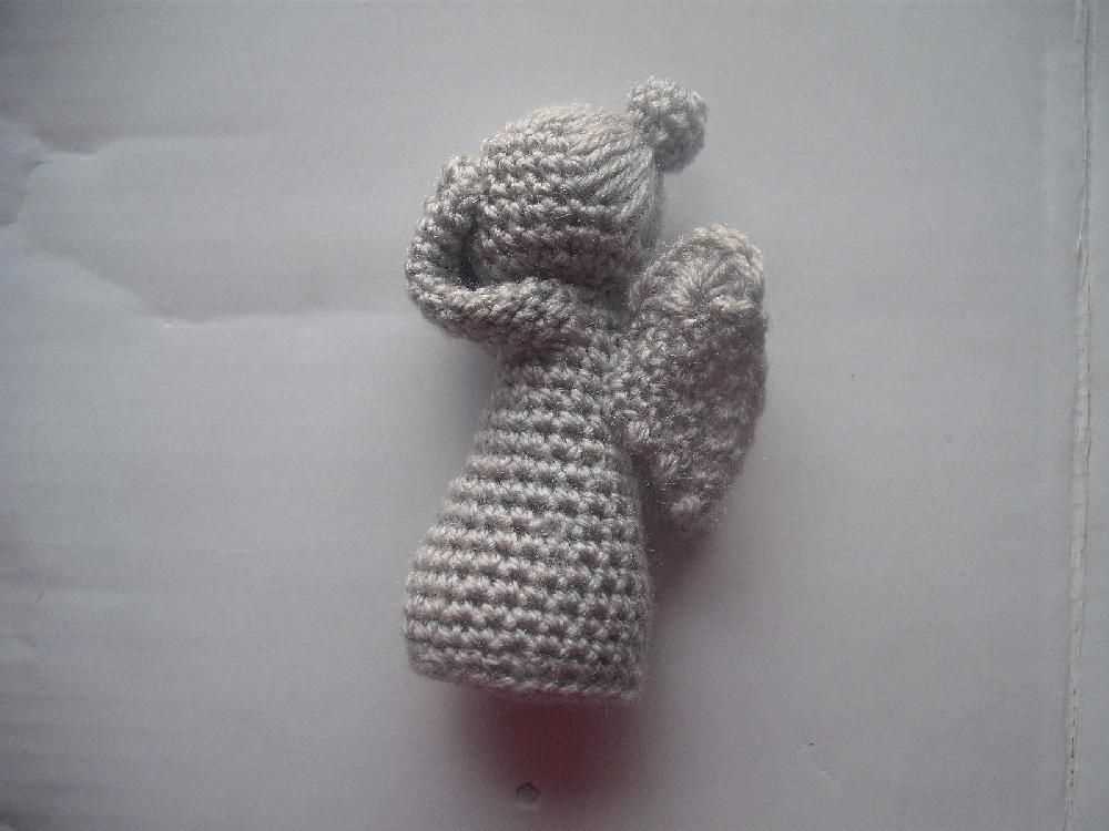 Knitting pattern for an angel