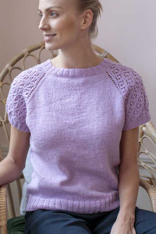 Knitting pattern for ladies raglan sleeve jumper