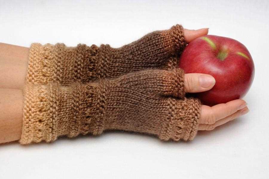 Knitting pattern for mens gloves