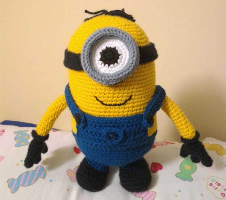 Knitting pattern minion despicable me