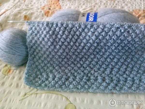 Knitting patterns using angora yarn