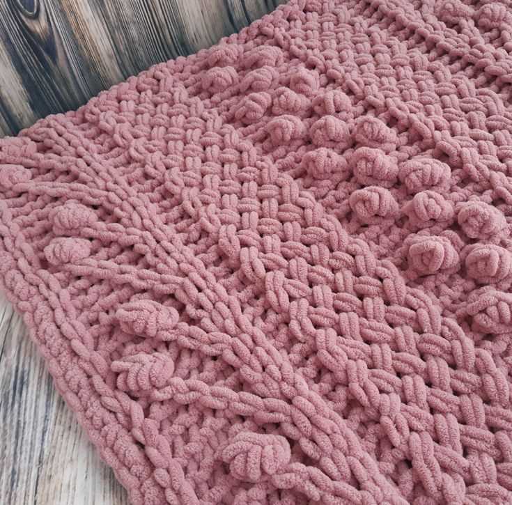 Knitting loop patterns