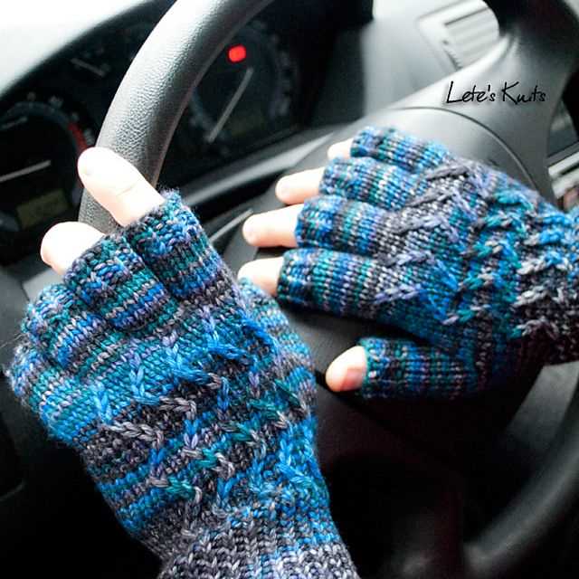 Knitting pattern for mens gloves