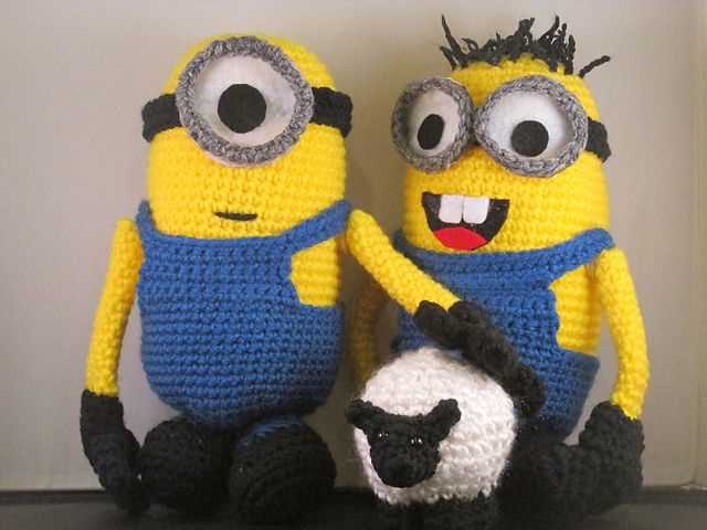 Knitting pattern minion despicable me