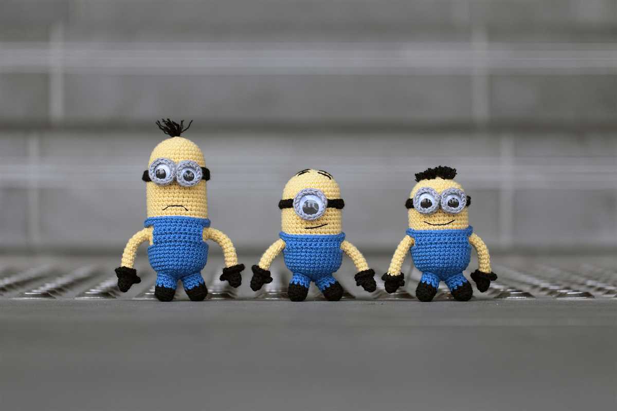 Knitting pattern minion despicable me