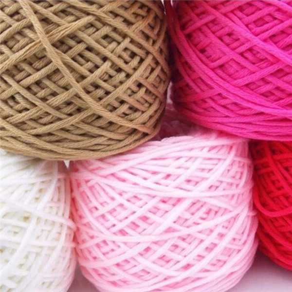 Knitting patterns using bamboo yarn