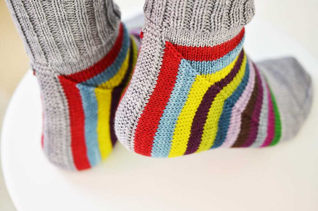 Leg warmers knitting pattern circular needles