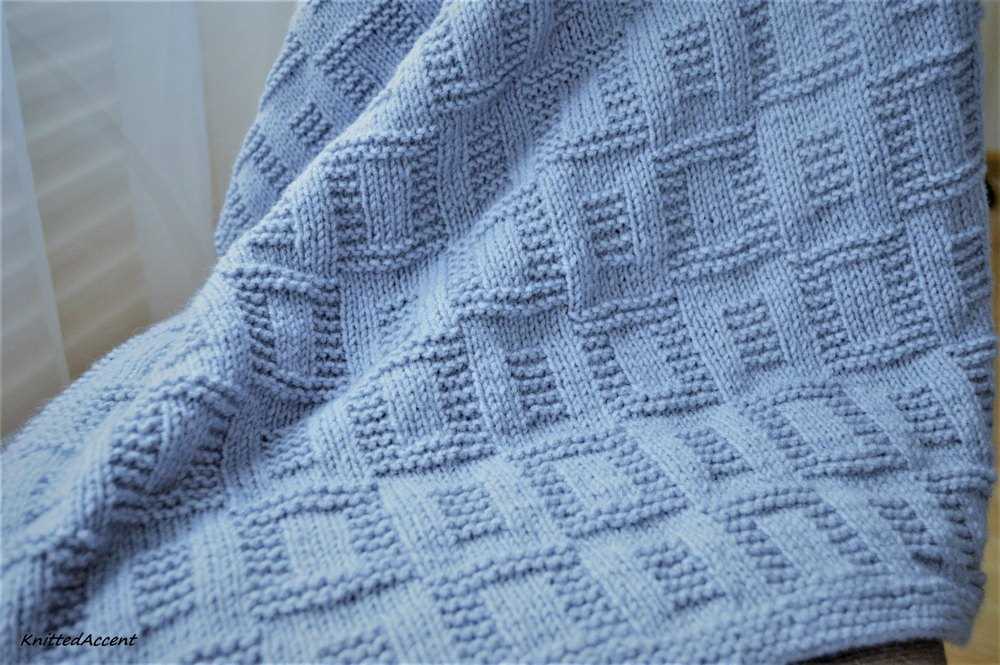 Lightweight knit blanket pattern
