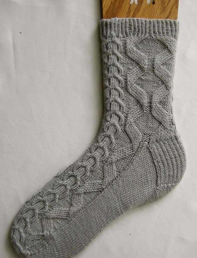 Male socks knitting pattern