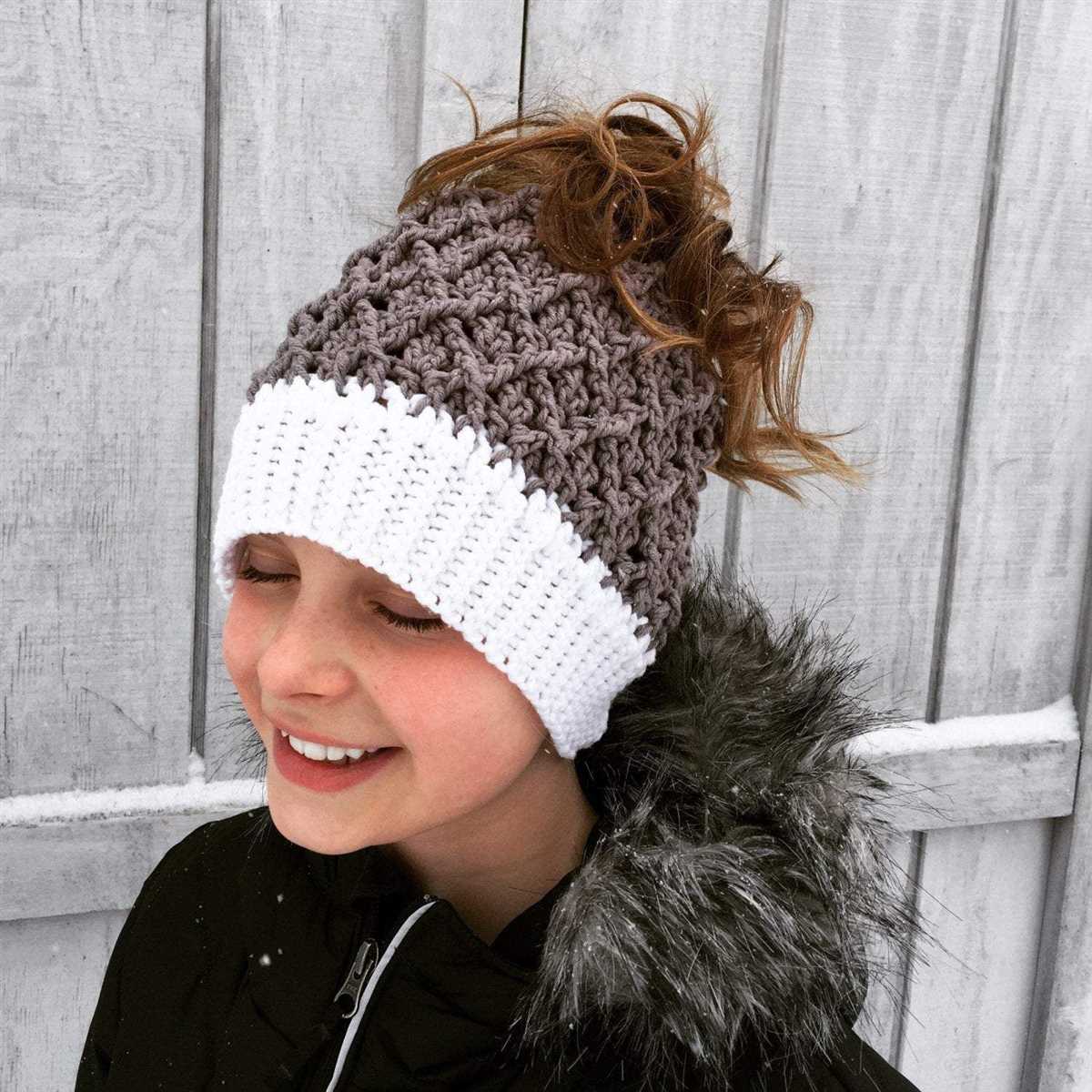 Messy bun beanie knit pattern free