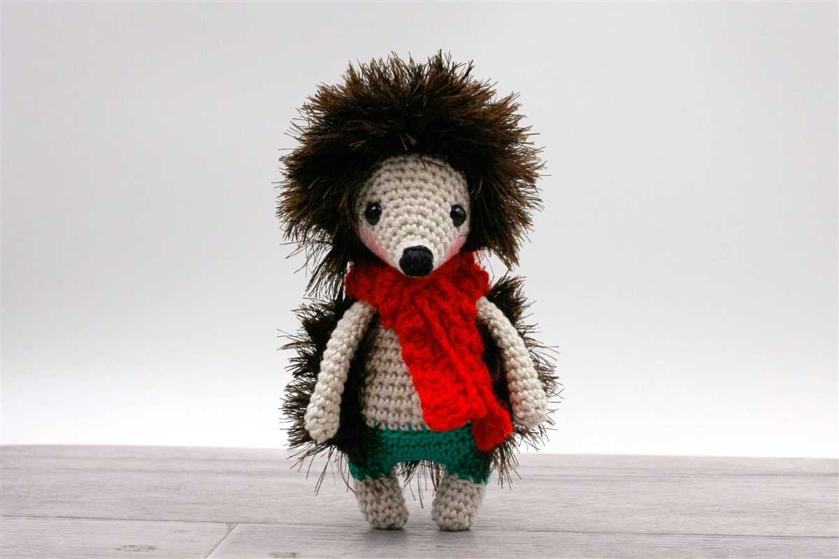 Mini hedgehog knitting pattern