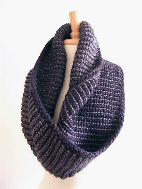 Mobius scarf knitting pattern
