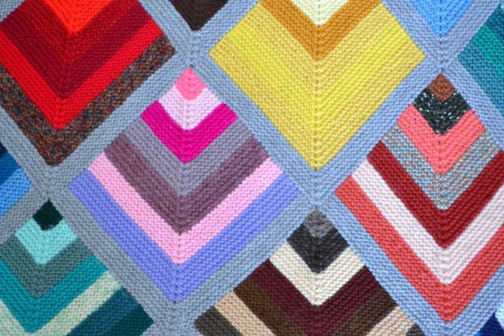 Modular knitting blanket pattern