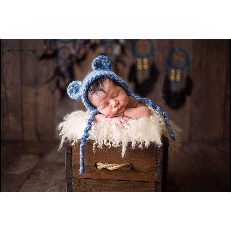 Newborn bear hat knitting pattern