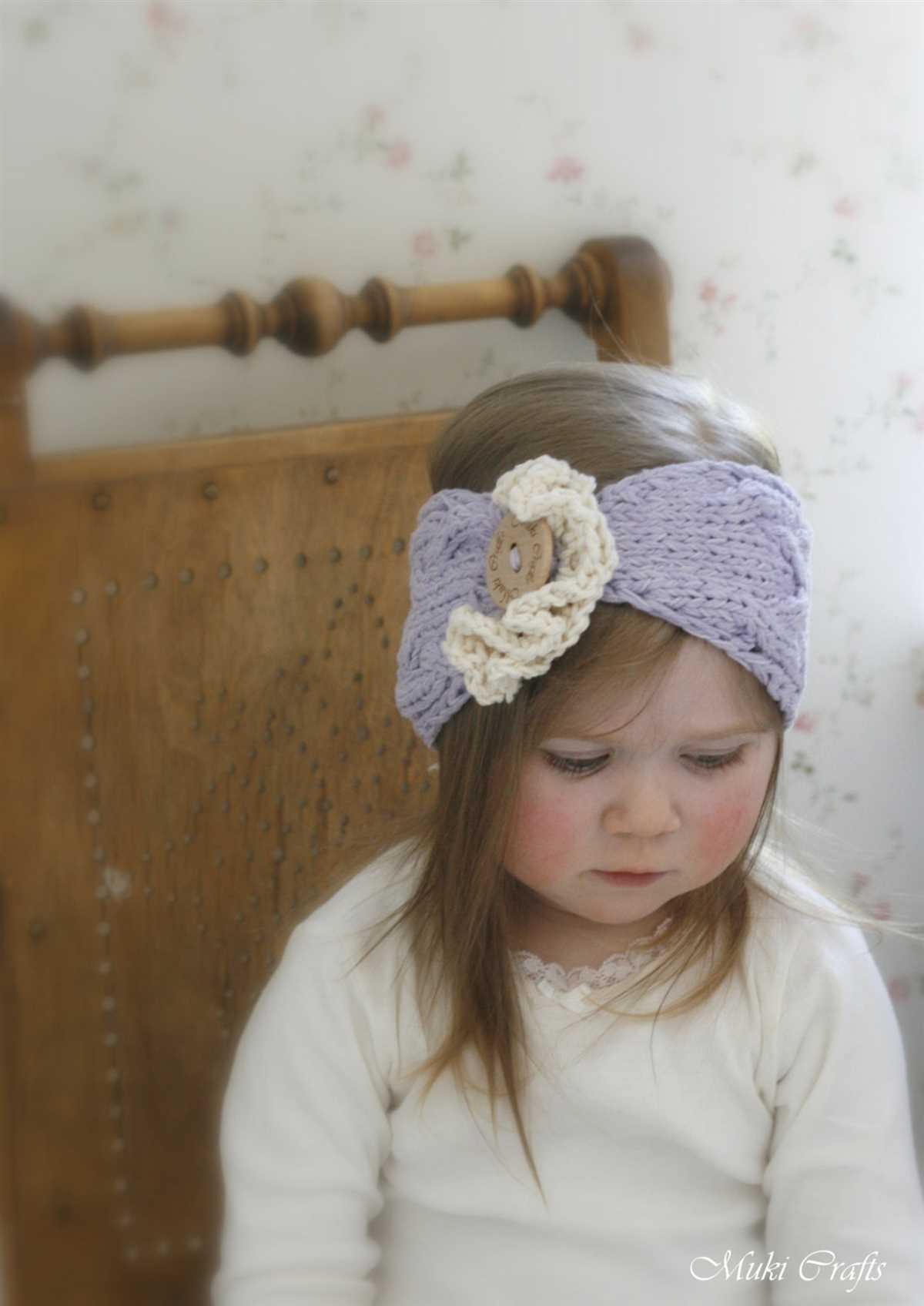 Newborn headband knitting pattern