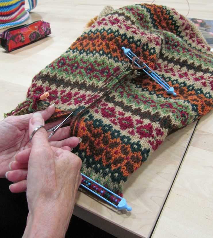 Exploring Traditional Norwegian Fair Isle Knitting Patterns Norwegian fair isle knitting patterns