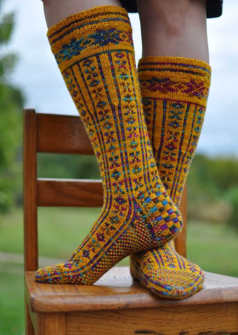Norwegian socks knitting pattern