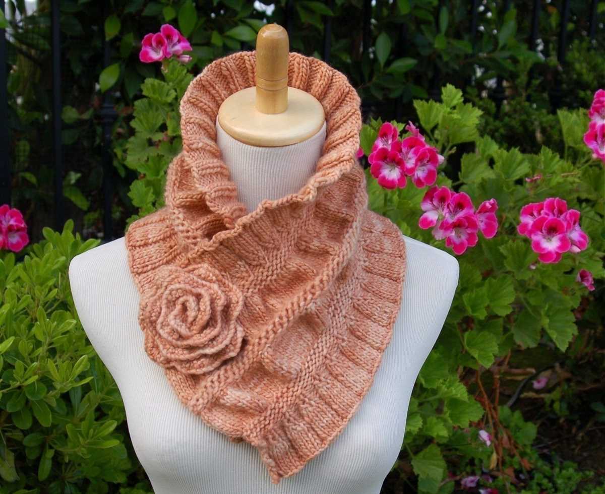 Pattern for a knitted scarf