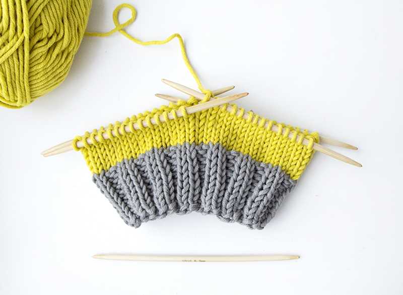 Pattern for knitted bobble hat