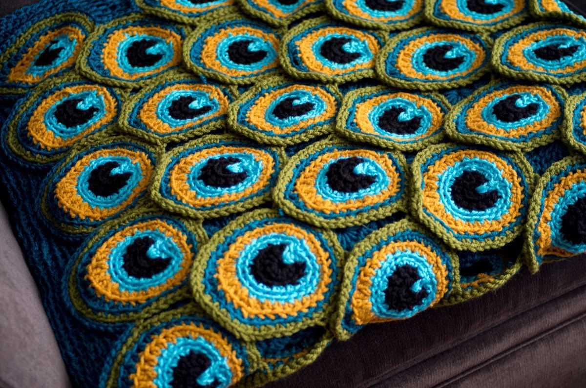 Peacock knitting pattern