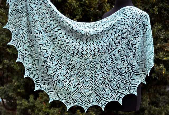 Pi shawl knitting pattern