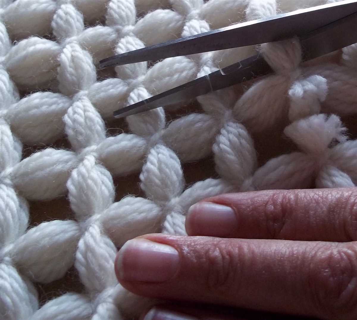 Pom pom yarn knitting patterns