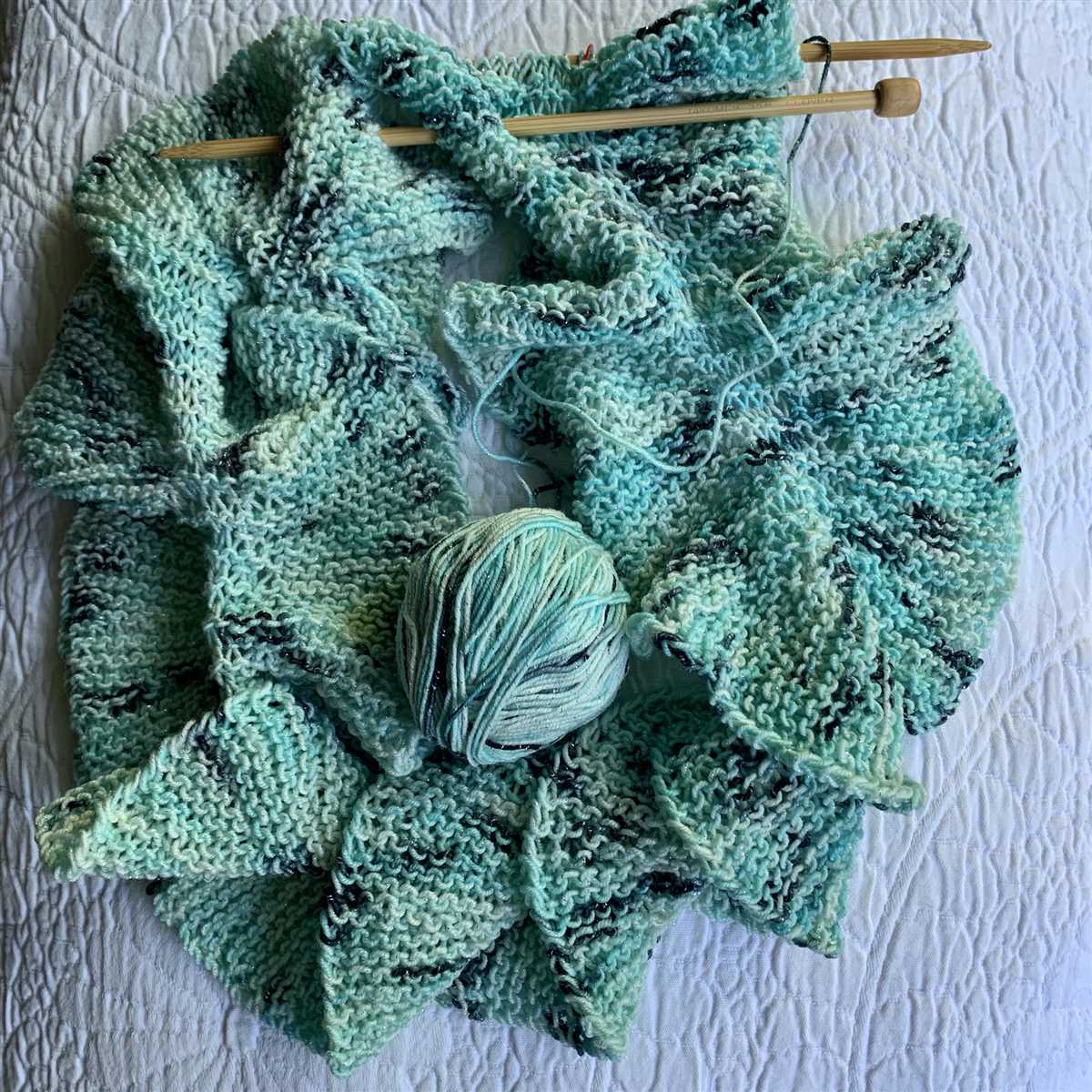 Potato chip knit scarf pattern