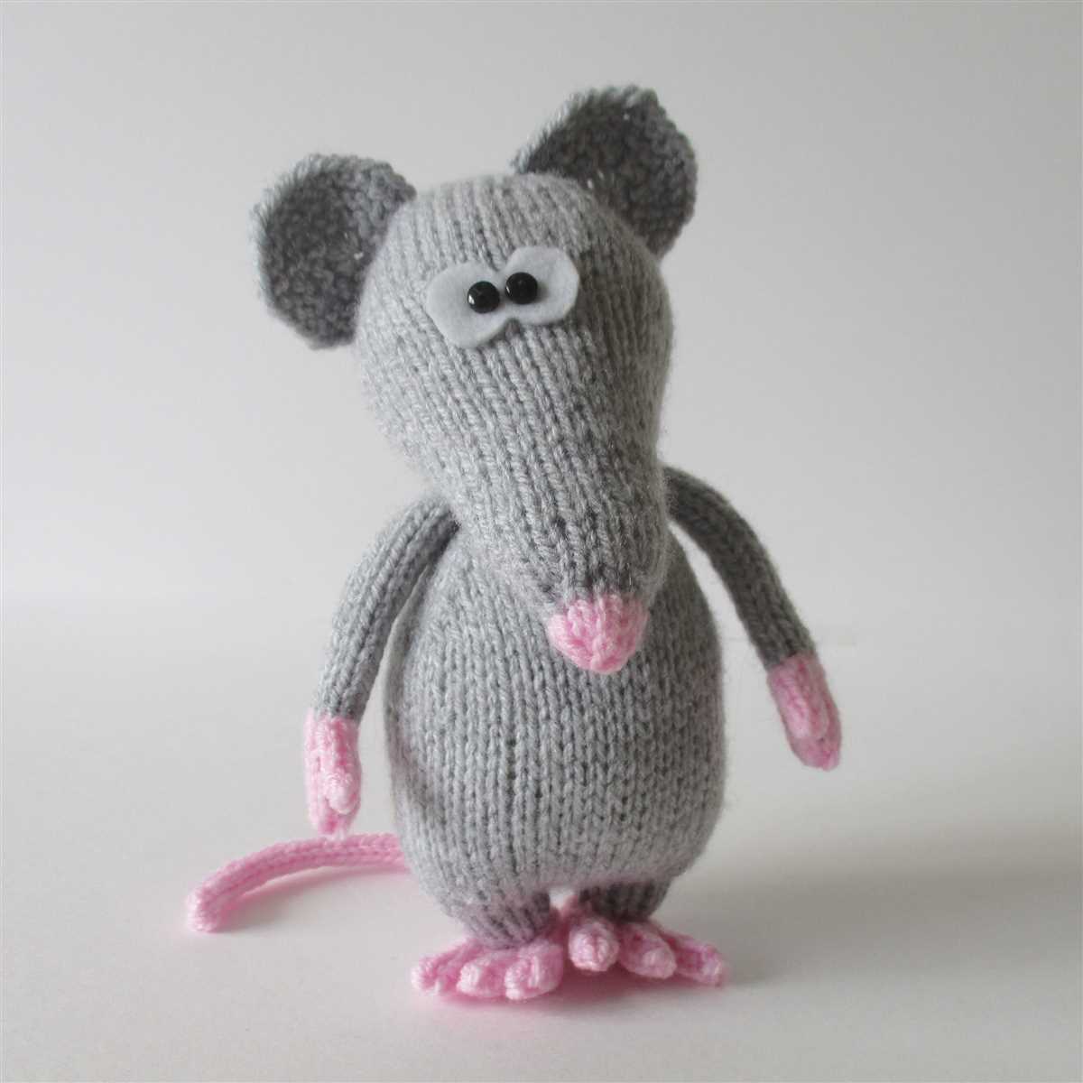Rat knitting pattern