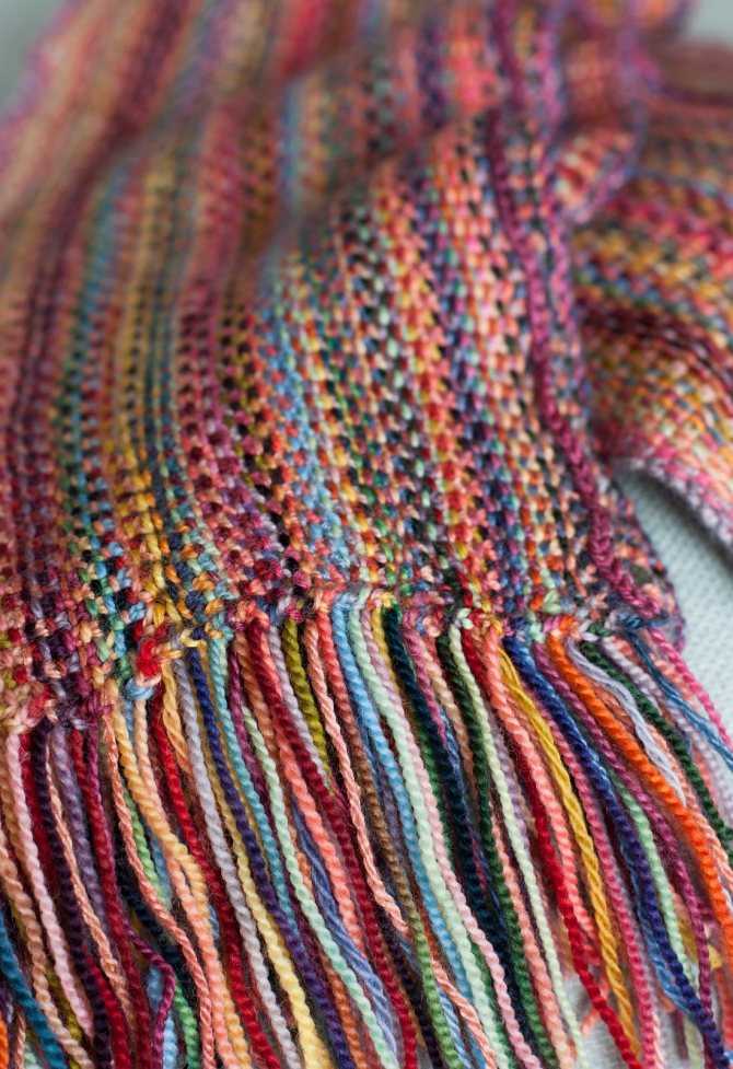 Discover Beautiful Scarf Patterns on Ravelry for Your Next Knitting Project Ravelry knitted scarf patterns