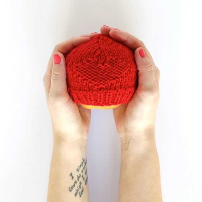 Red heart knit hat patterns