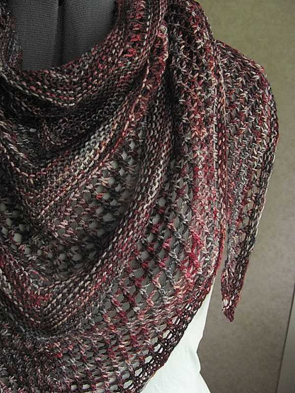 Reyna shawl knitting pattern