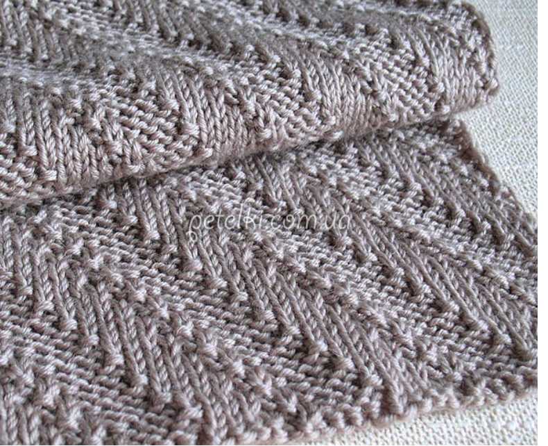 Ruffle edge scarf knitting pattern
