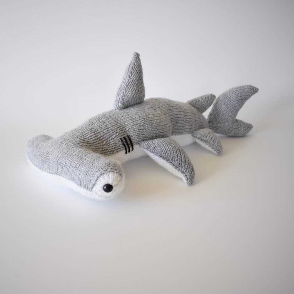 Shark knitting pattern