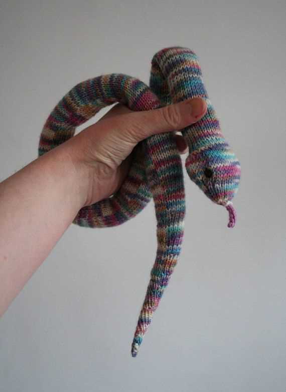 Snake knitting pattern