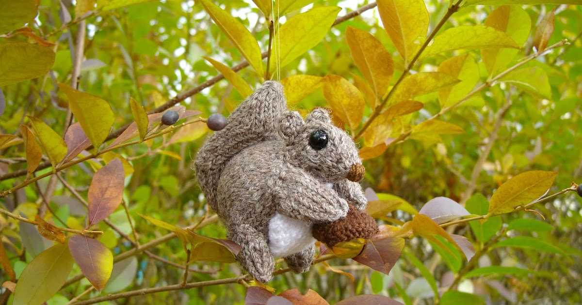 Squirrel knitting pattern