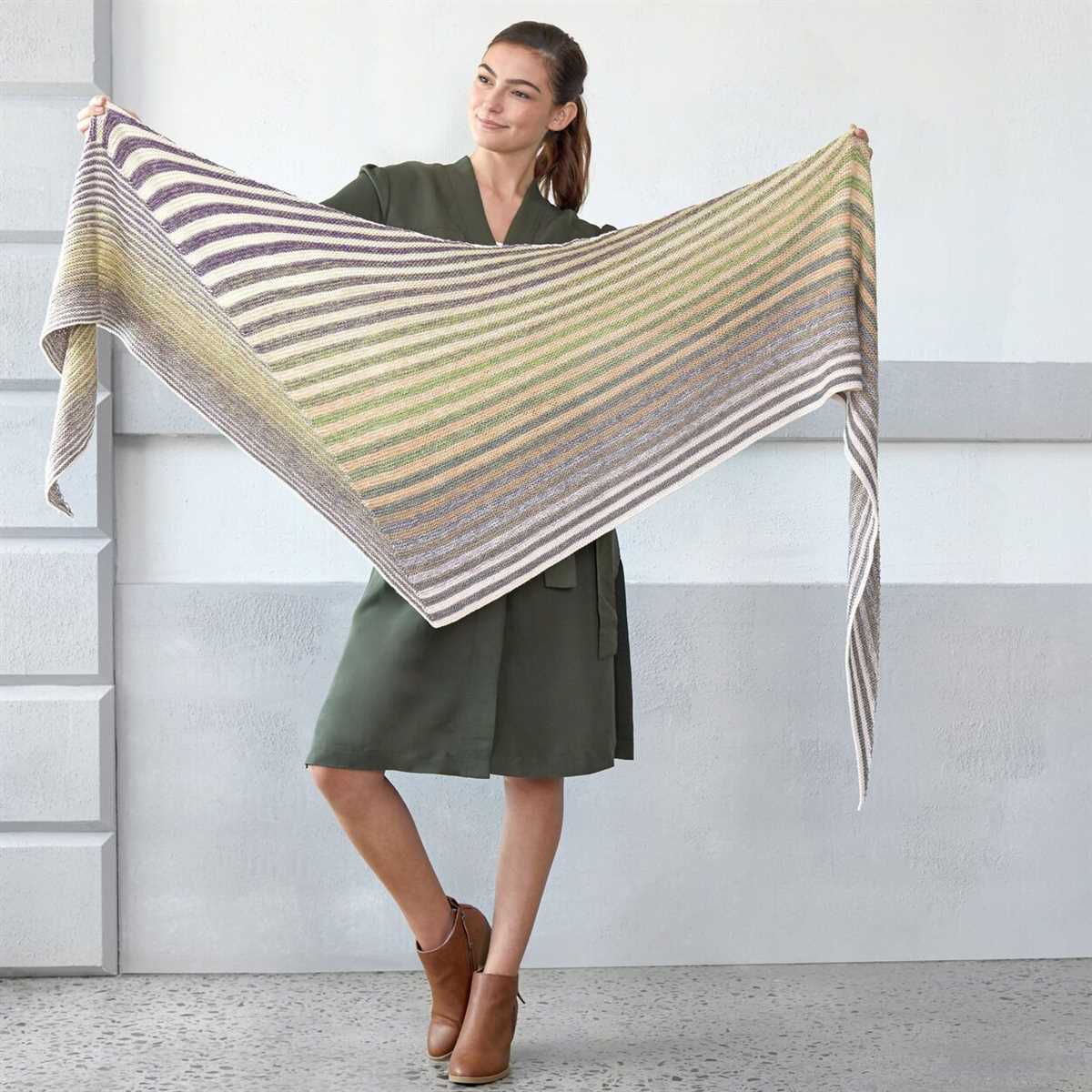 Striped shawl knitting pattern