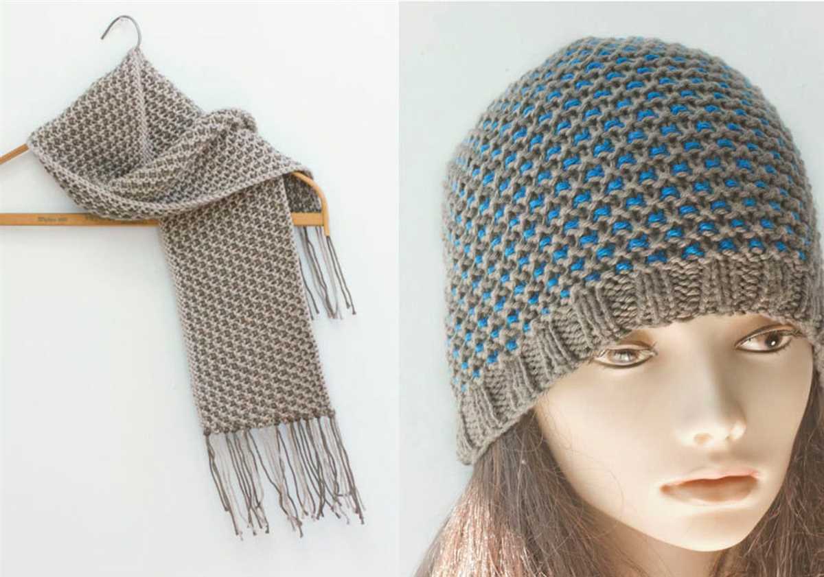 Two color knitting patterns scarf