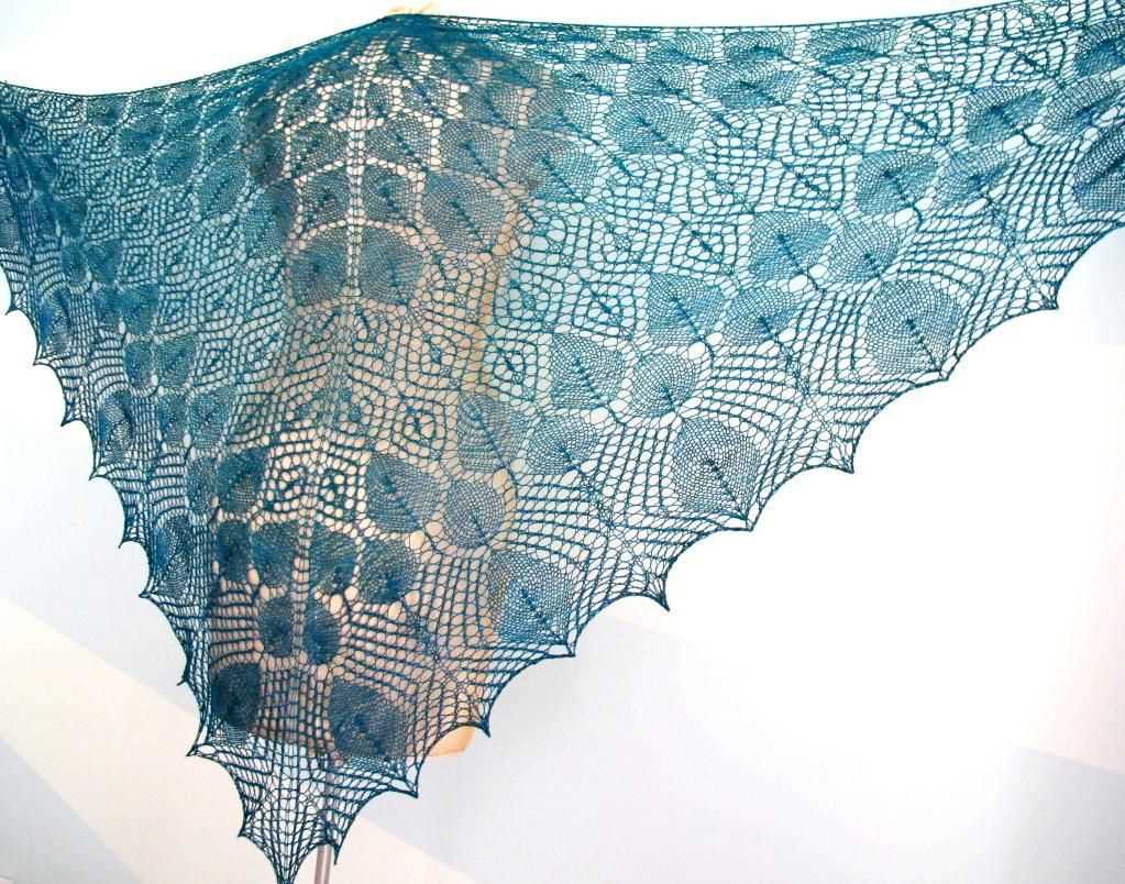 V shawl knitting pattern