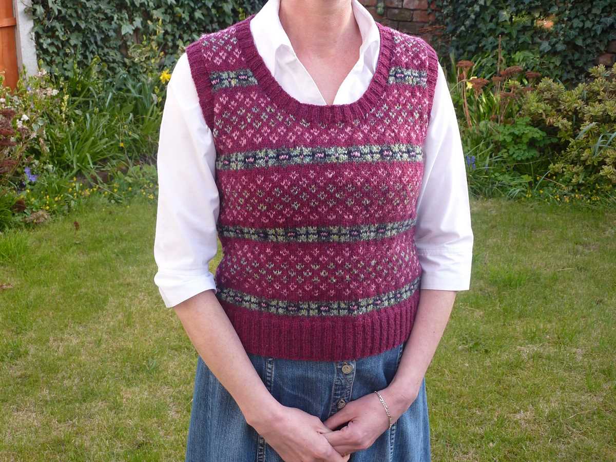 V neck sweater vest knitting pattern free