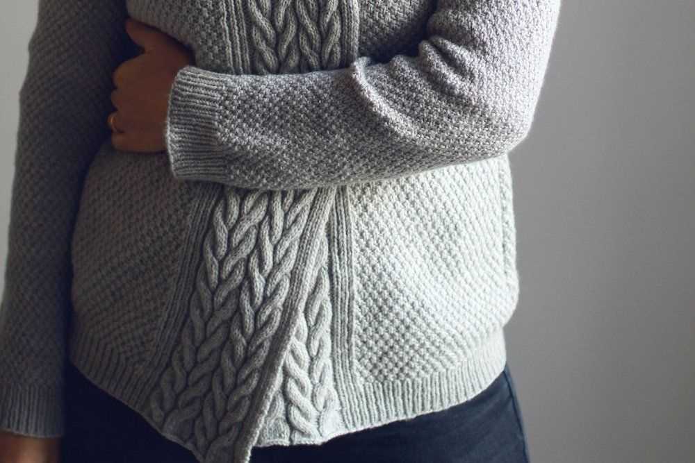 Wrap around cardigan knitting pattern
