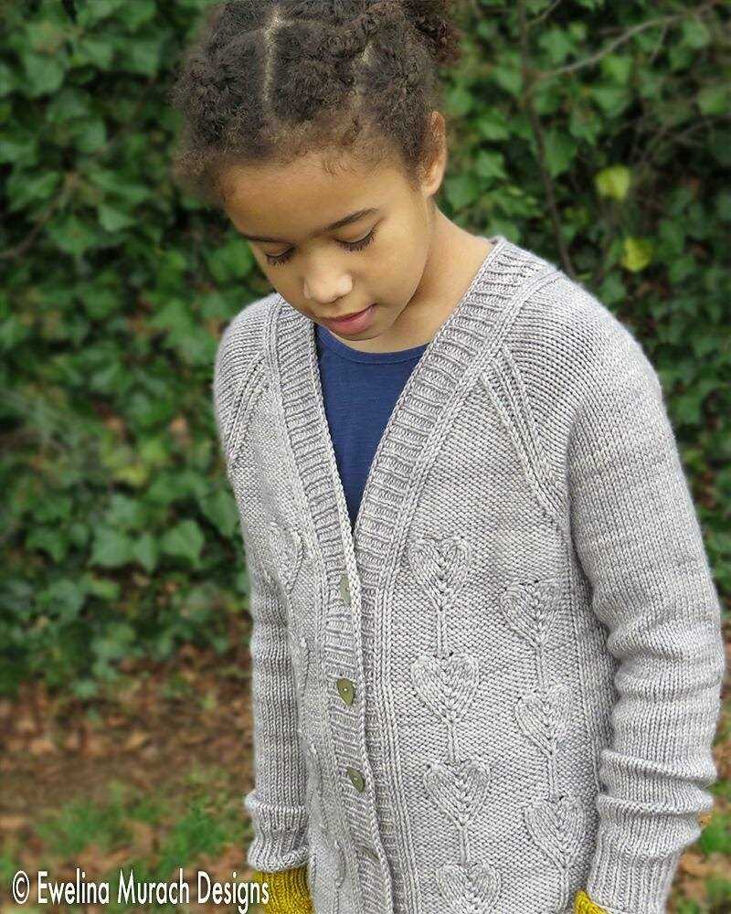 Get Cozy with This Chic Drapey Cardigan Knitting Pattern Drapey cardigan knitting pattern