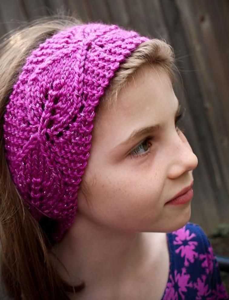 Stylish and Easy DIY Headbands - Get Your Knit or Crochet On! Free knit or crochet headband patterns